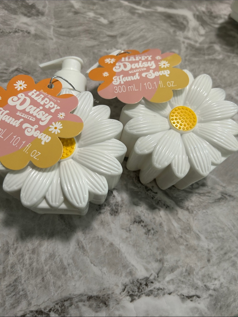 White Daisy Hand Soap - 300 mL